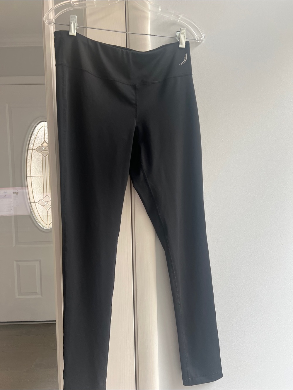exertek Black Activewear Capri Leggings Size medium